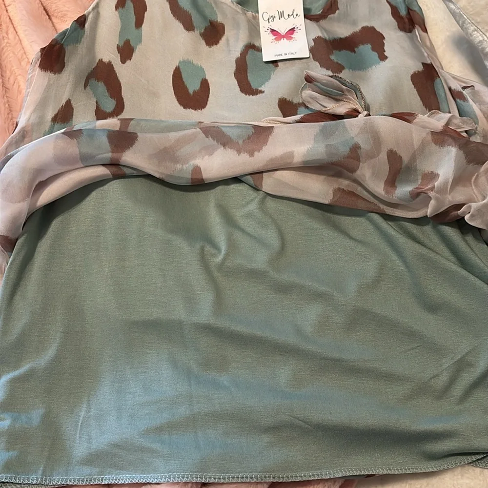 Gigi Moda NTW animal print tank fully lined.  Feels really nice - Picture 6 of 6